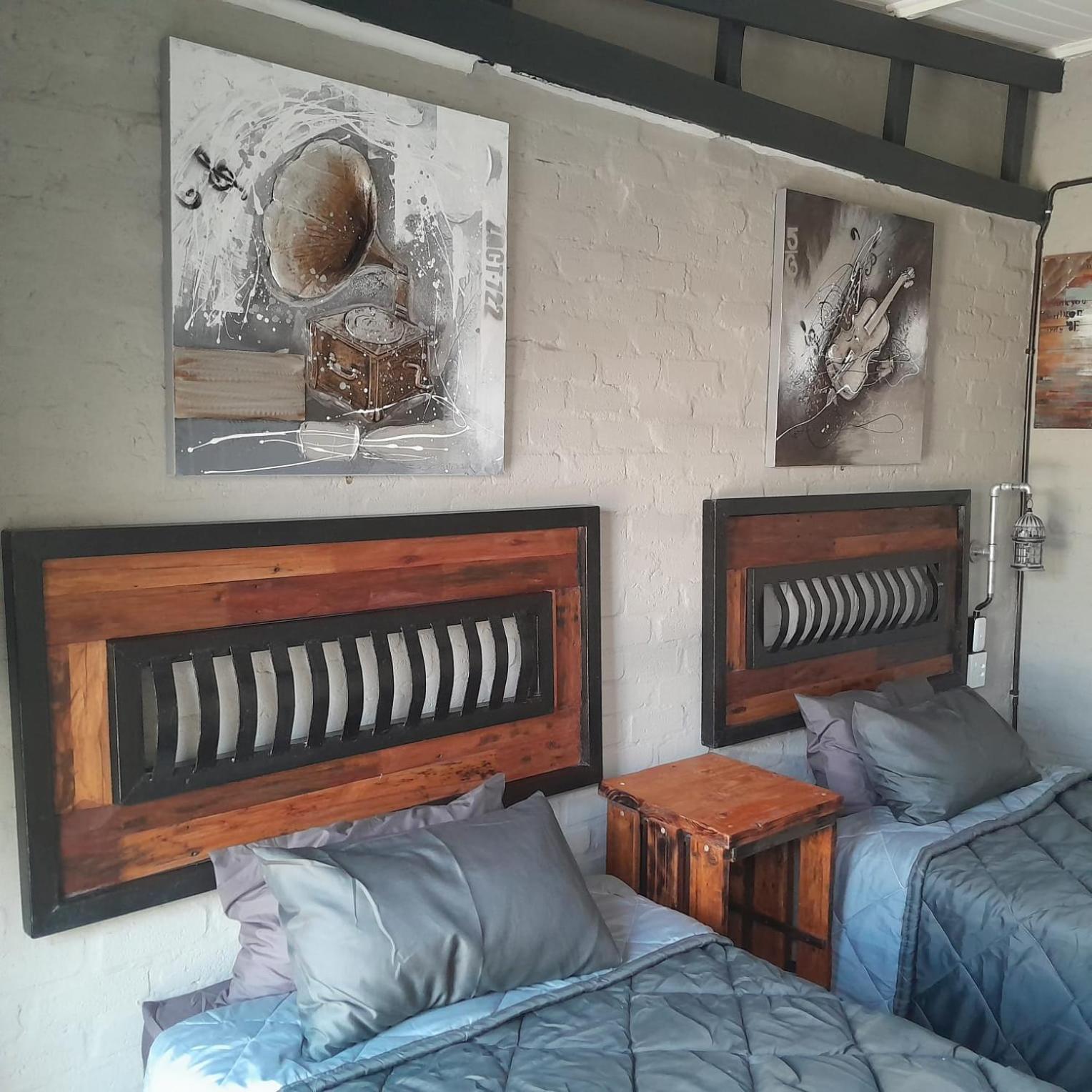 At Ease Road Lodge Zeerust Bagian luar foto
